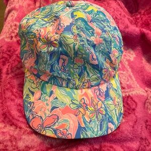Lily Pulitzer run around hat